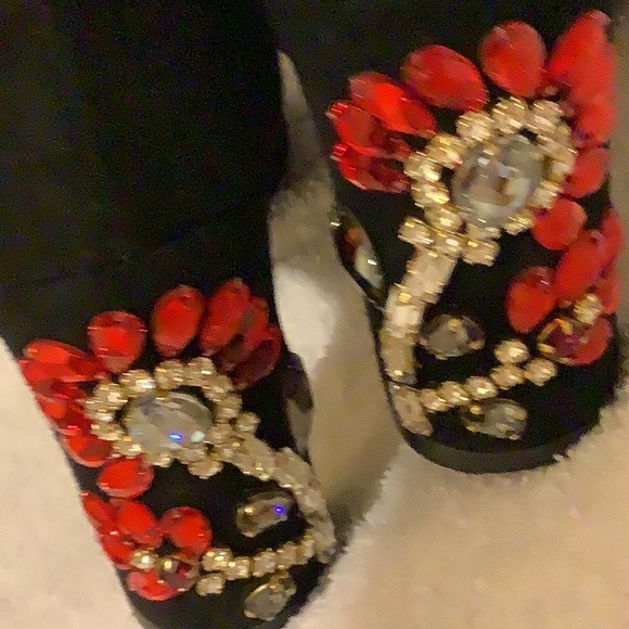 Dolce and Gabbana boots - Picture 15 of 16